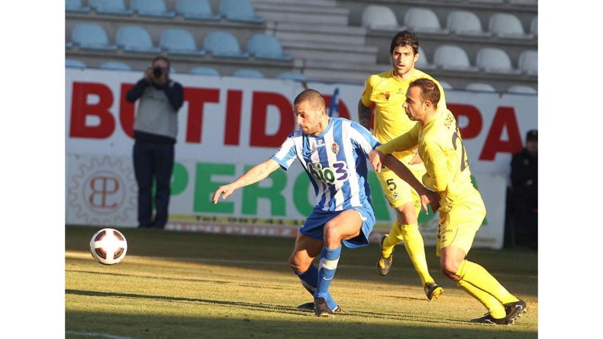 Tras el paréntesis de la pasada temporada, el duelo entre la Deportiva y el Alcorcón regresa a El Toralín