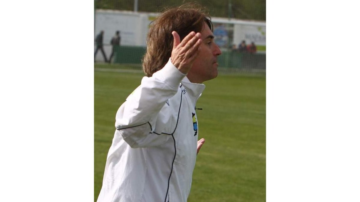 Carlos Tornadijo, durante un partido esta temporada.