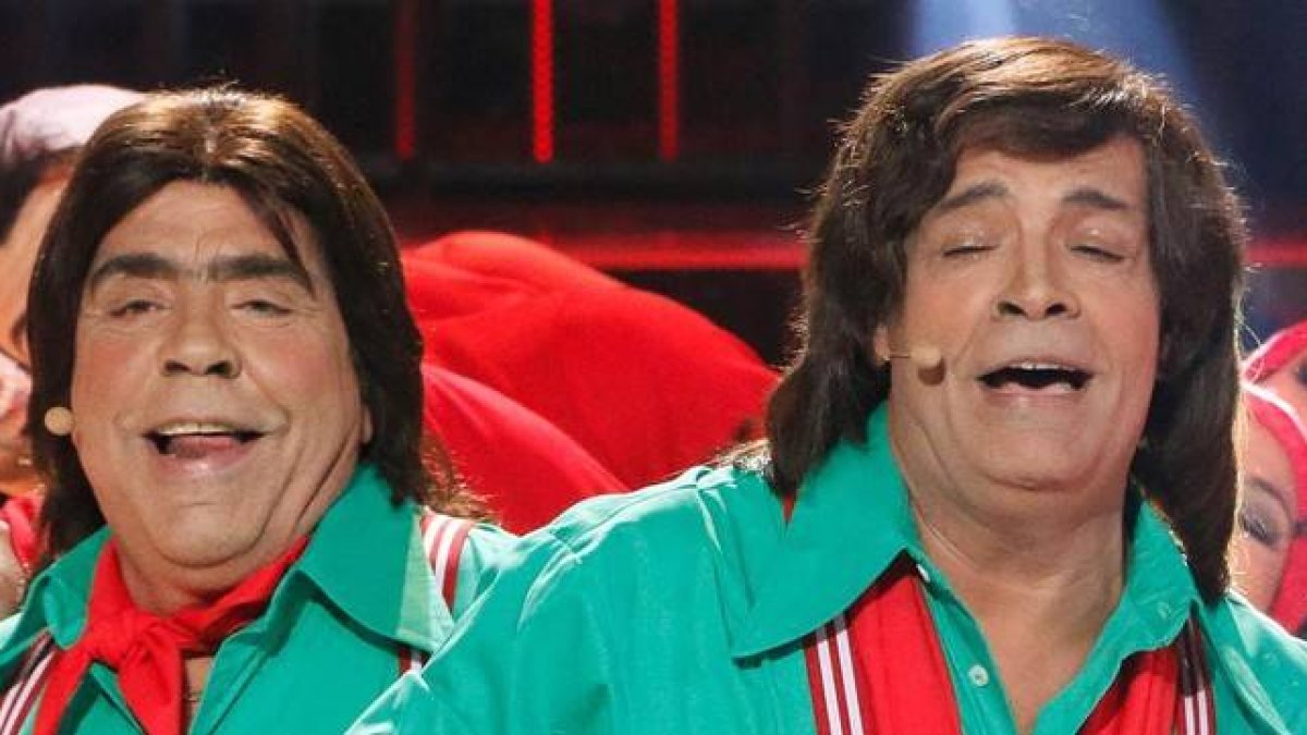 Los Chunguitos, durante una actuación en el programa de A-3 'Tu cara me suena'.