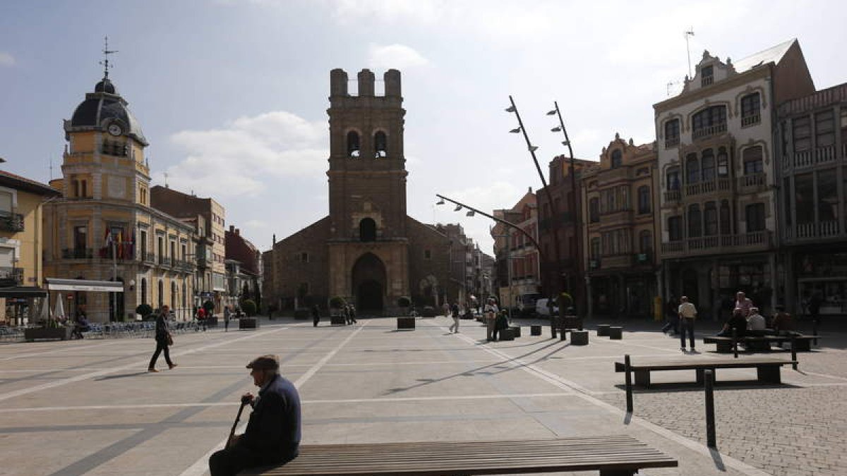 JESÚS F. SALVADORES