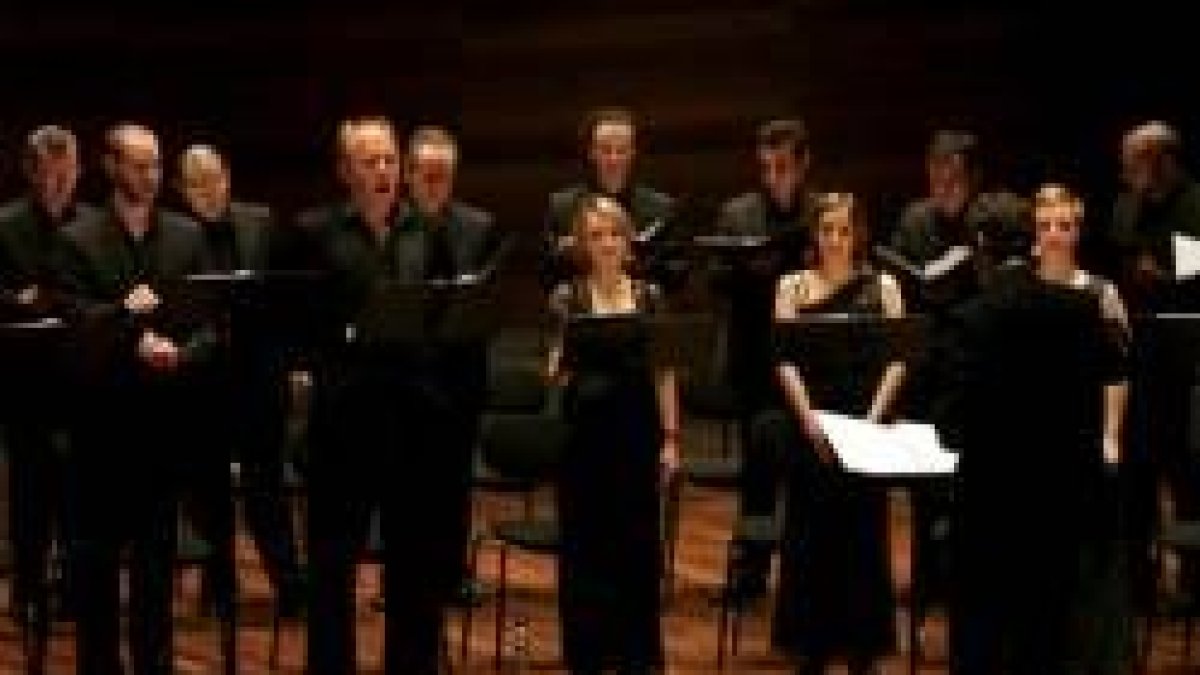 Un instante del concierto ofrecido por estas dos formaciones