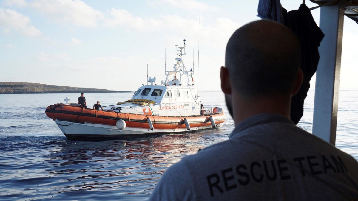 El Gobierno ofrece Algeciras como puerto de destino al Open Arms