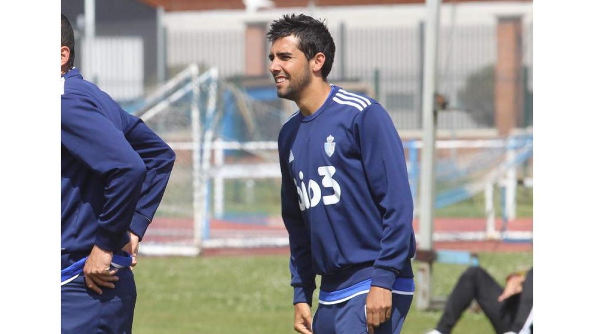 La renovación de Juande era una de las principales pretensiones del club berciano.