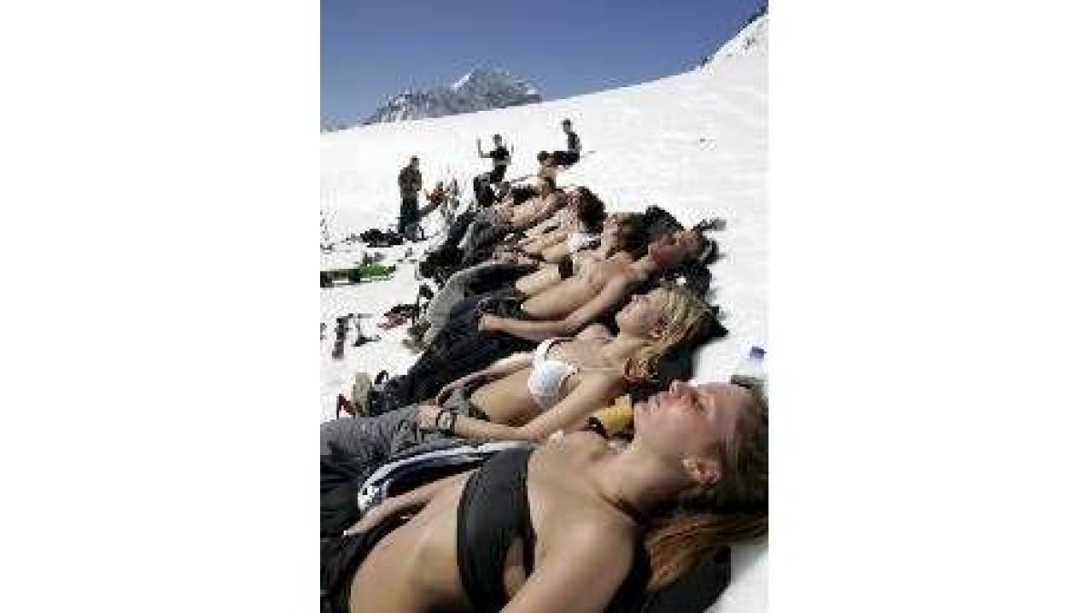 Quitando barro en Los Alpes