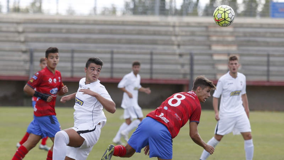 El equipo leonés necesita sumar sus primeros puntos. F. OTERO