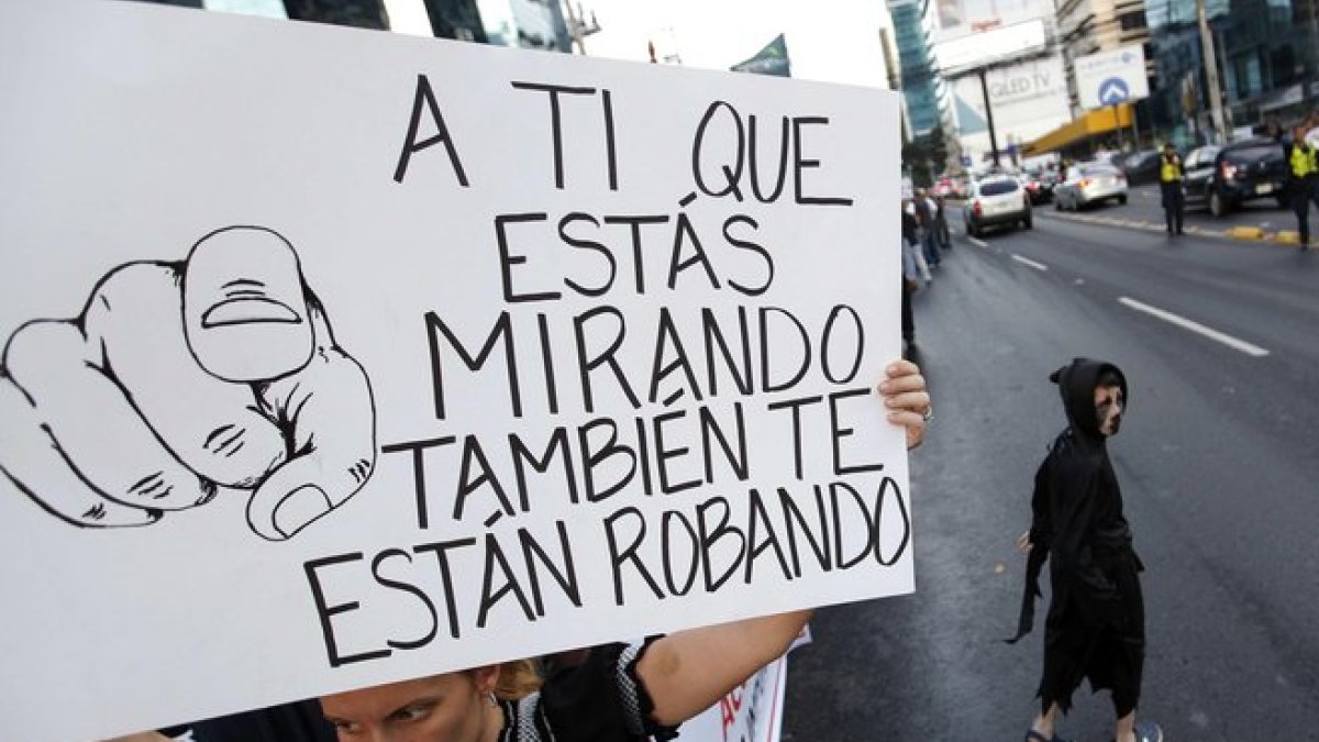 La Justicia panameña ha informado de que investiga decenas de casos de corrupción.