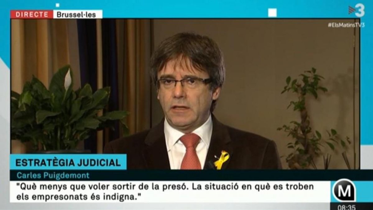 Carles Puigdemont entrevistado en Els matins de TV3.