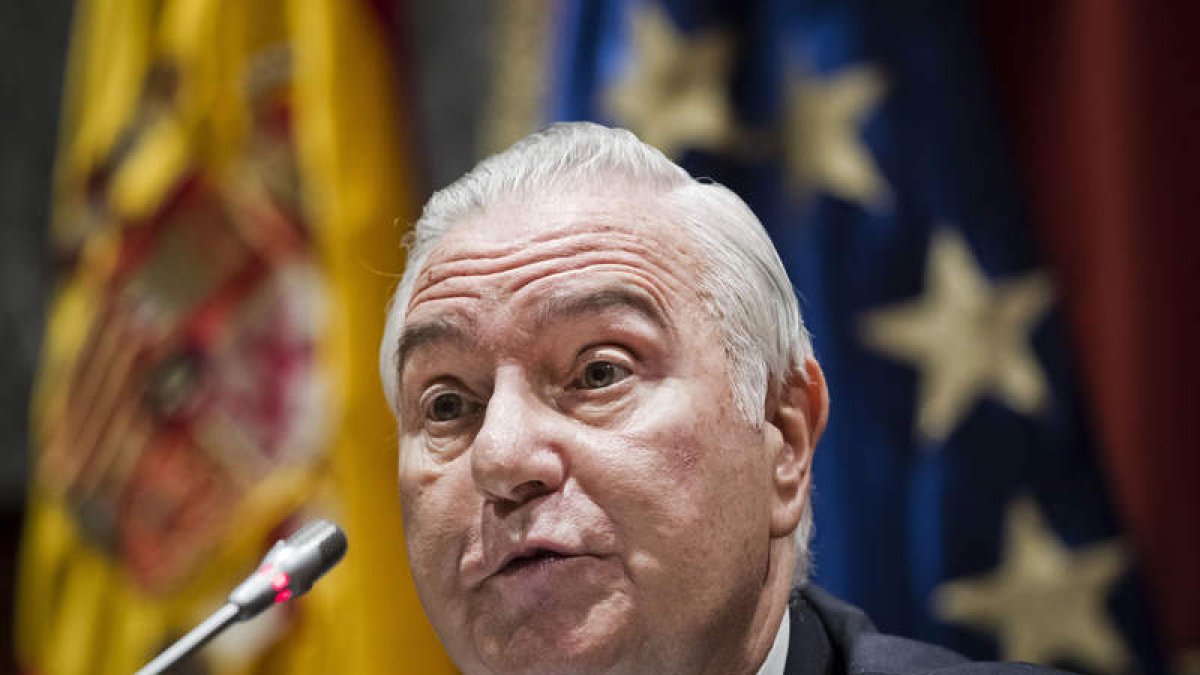El presidente del CGPJ y del Tribunal Supremo, Carlos Dívar, en una imagen de archivo.
