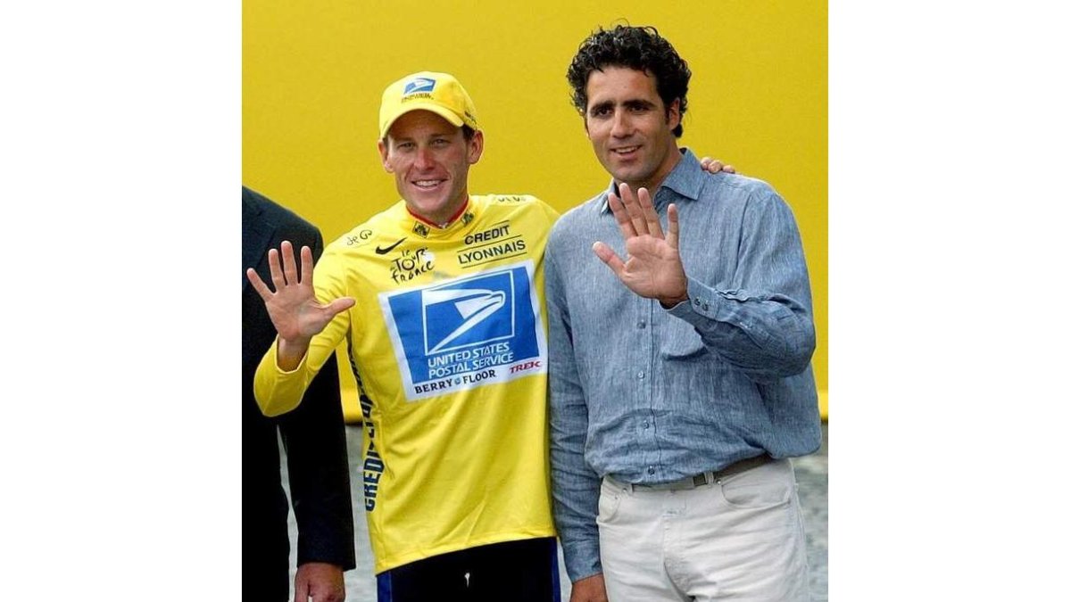 Armstrong e Indurain en la edición del Tour del 2003.