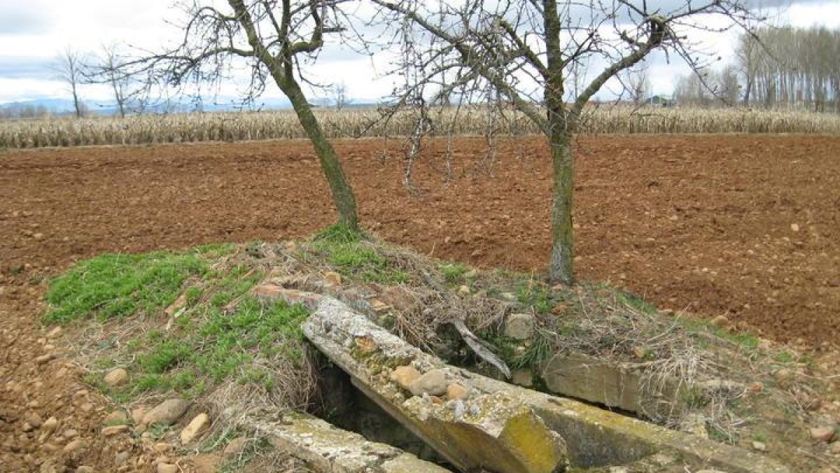 Pozo en una finca.