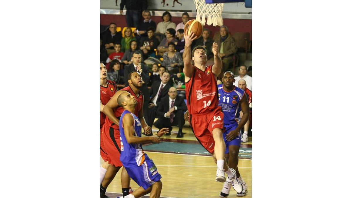 León y Burgos se vieron las caras la temporada 2011-2012.