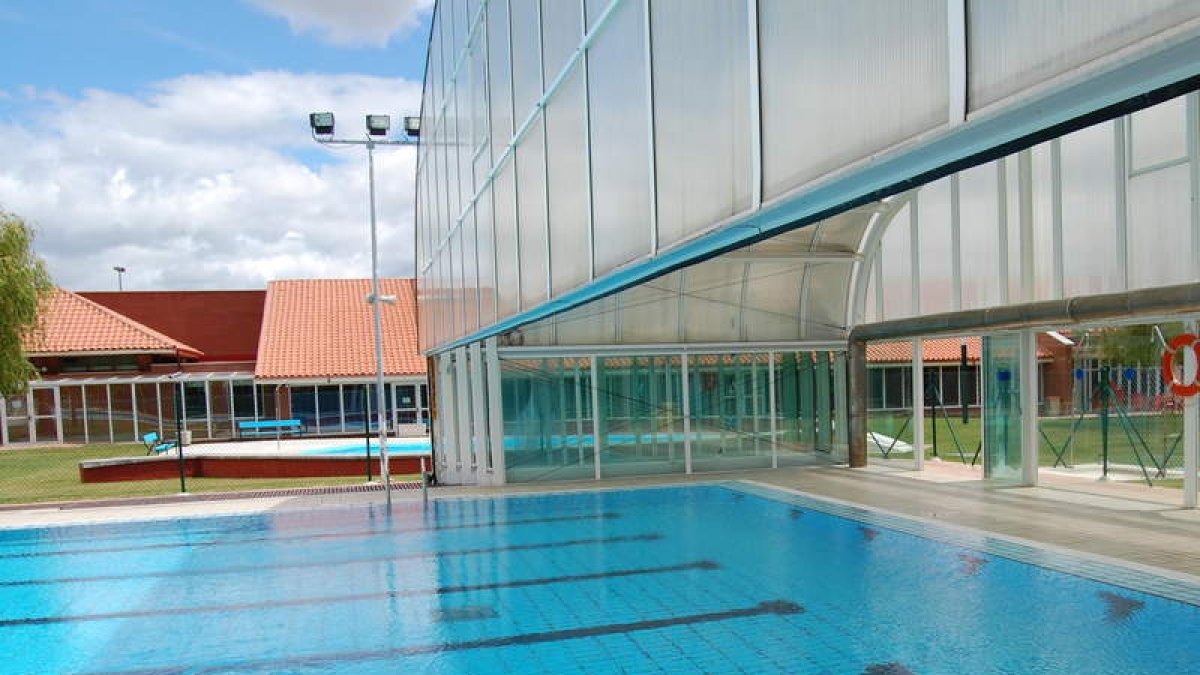 Gexín es la empresa concesionaria de las piscinas municipales.