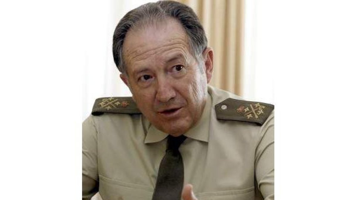 Félix Sanz Roldán.
