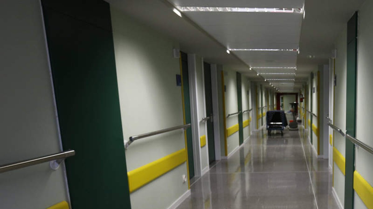 Una de las plantas de hospitalización del Hospital de León.