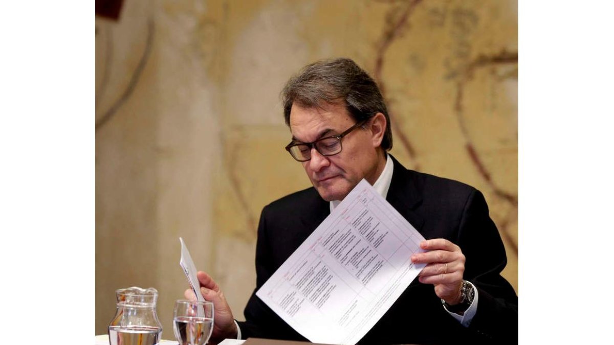 El presidente de la Generalitat en funciones, Mas,.