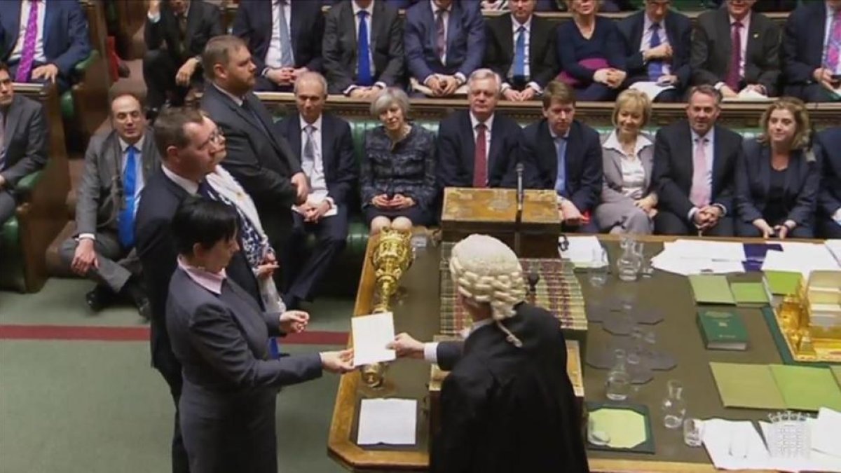 Comunicación del resultado de la votación sobre el 'brexit' en la Cámara de los Comunes.