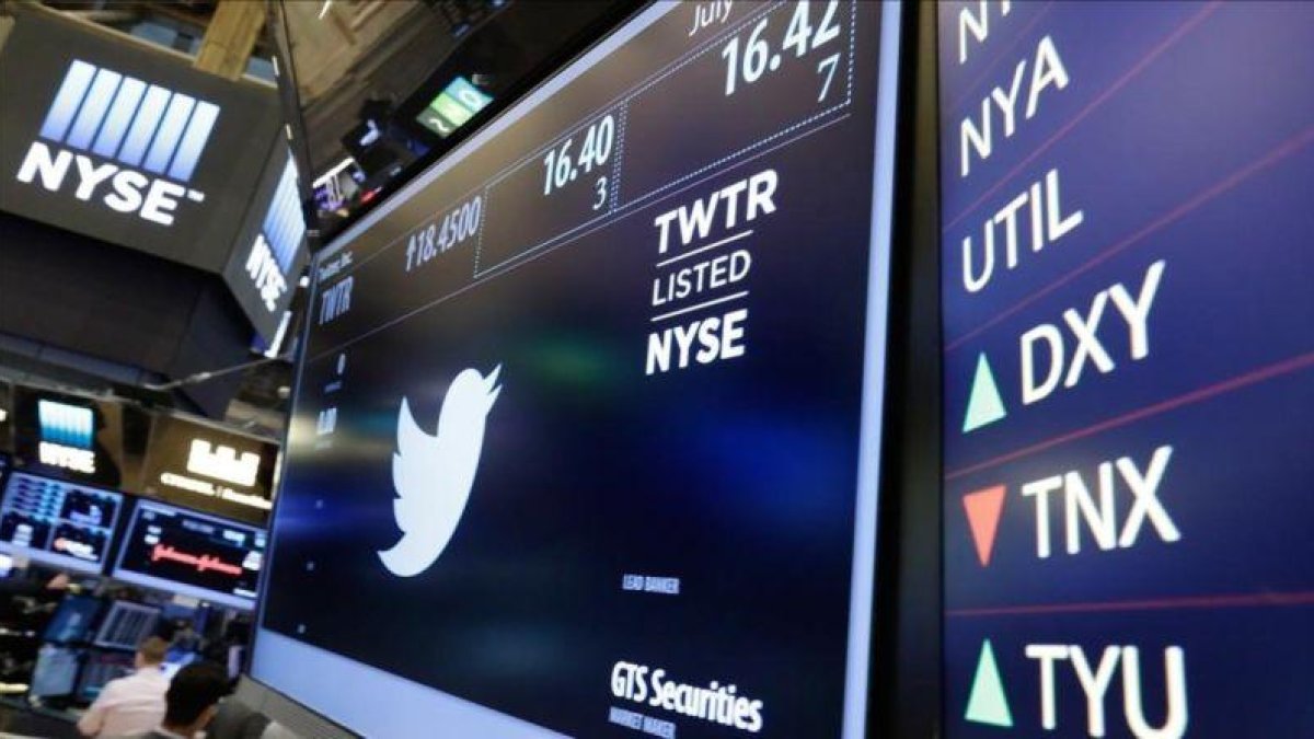 El símbolo de Twitter en la bolsa de Nueva York.