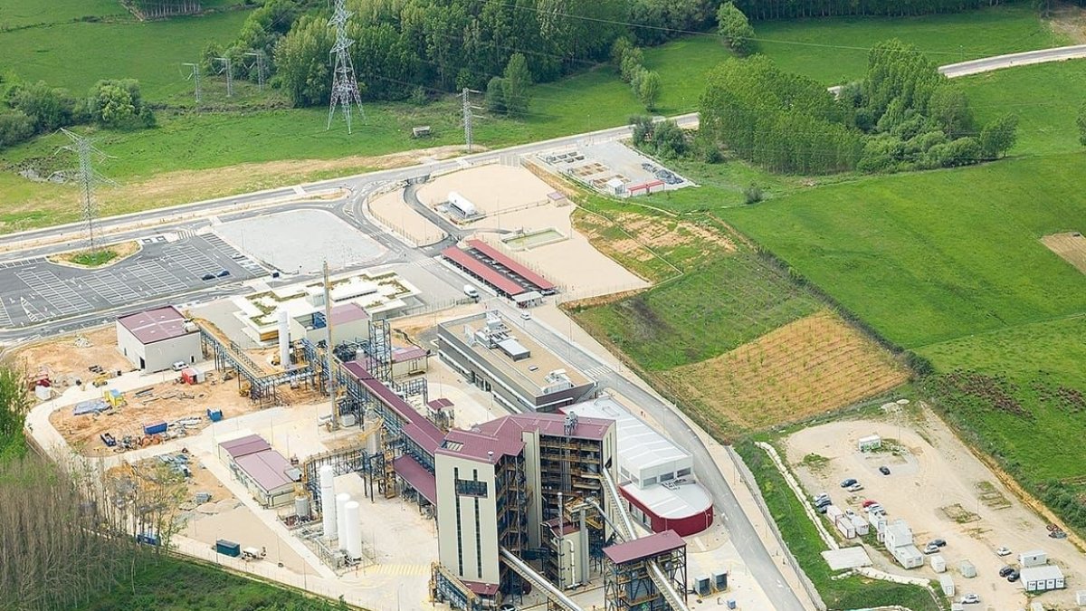 Imagen aérea de las instalaciones del centro tecnológico de la Ciuden en Cubillos del Sil. DL