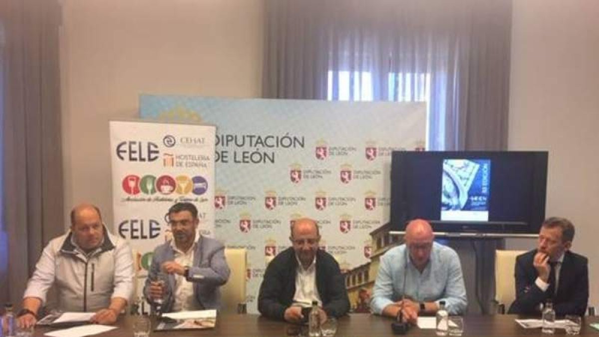 Presentación de la Semana Gastronómica, ayer. DL