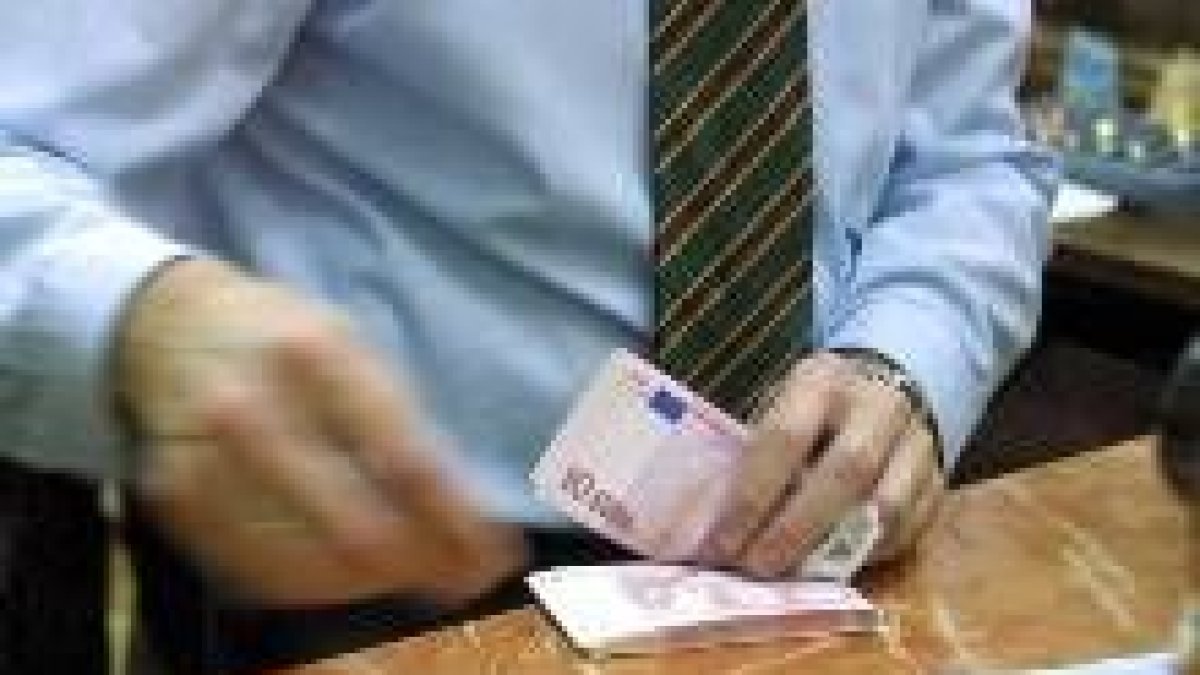 La crisis está haciendo estragos en los bolsillos de los leoneses