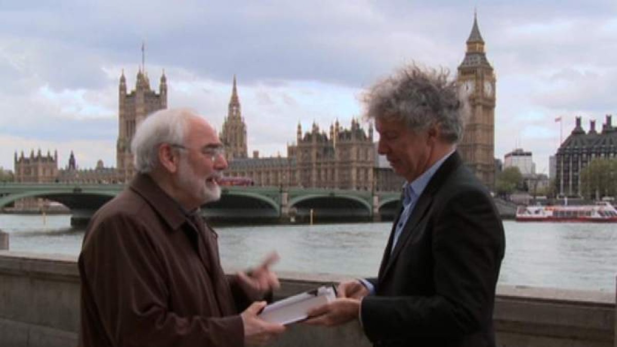 Juan Pedro Aparicio y John Keane, en Londres.