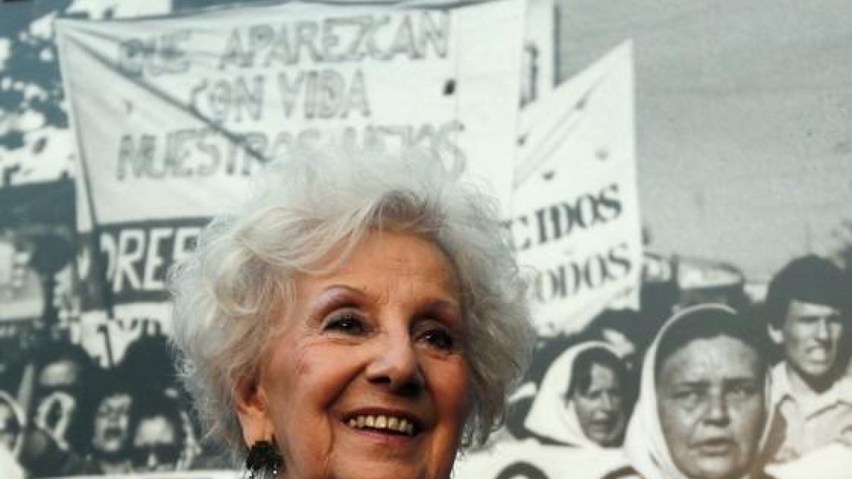 Estela de Carlotto, presidenta de las Abuelas de la Plaza de Mayo, en la inaguración de un centro cultural.