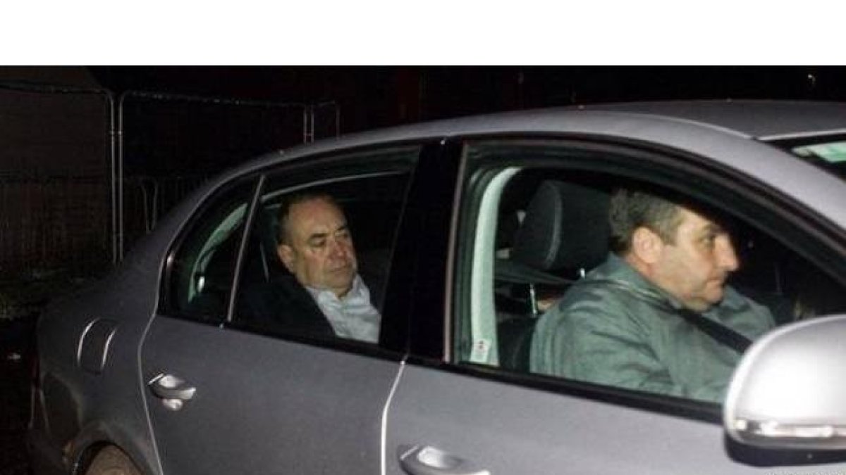 El primer ministro escocés, Alex Salmond, esta madrugada.
