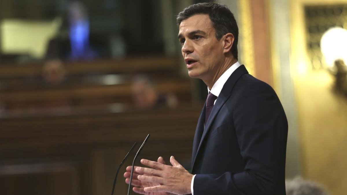 El Presidente del Gobierno y Secretario General del PSOE, Pedro Sanchez, en el Congreso de los Diputados