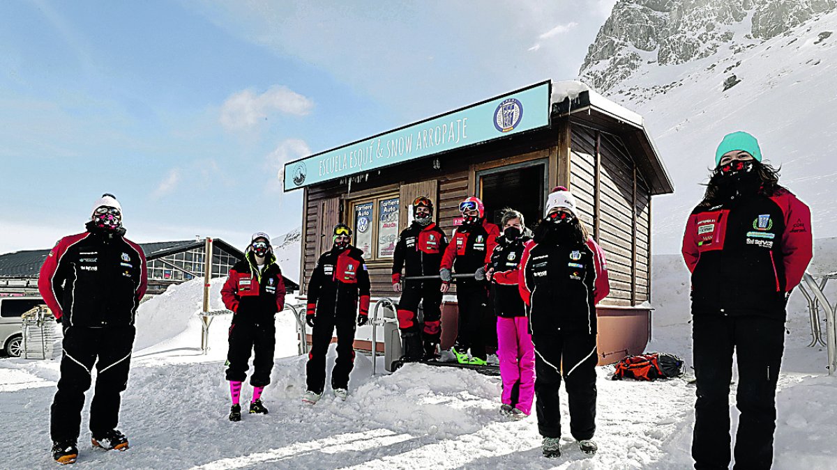 DA-NIEVE-F1-20-34-57-7