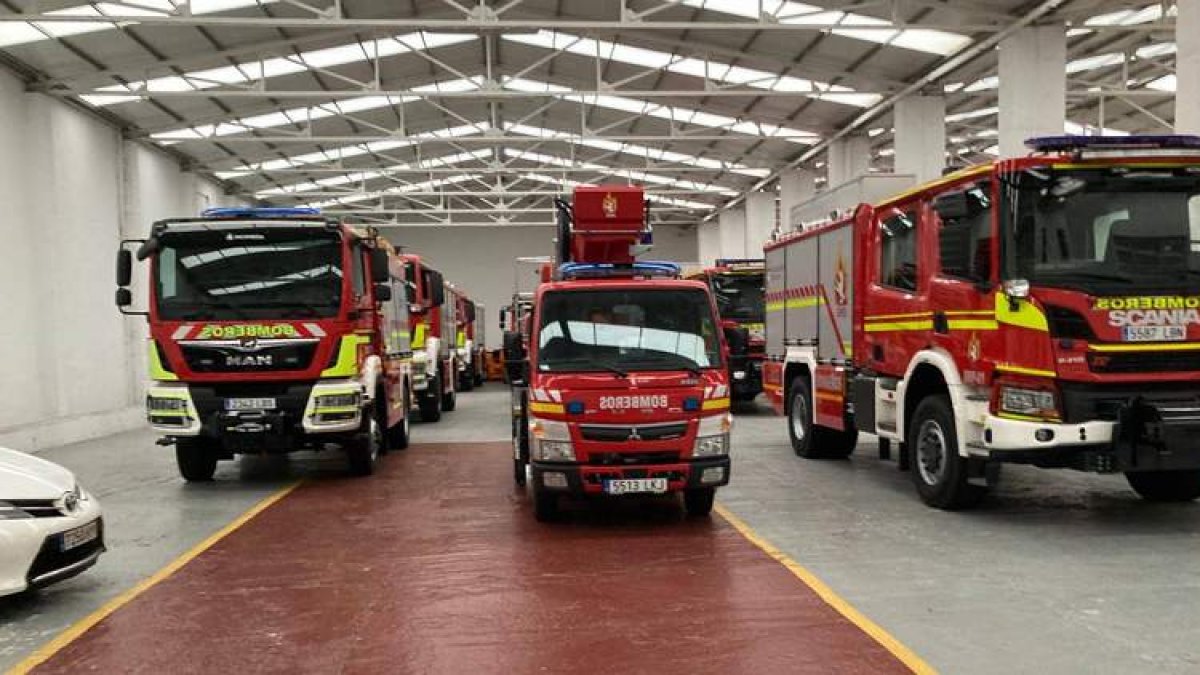 Vehículos que forman parte del Sepeis de la Diputación. DL