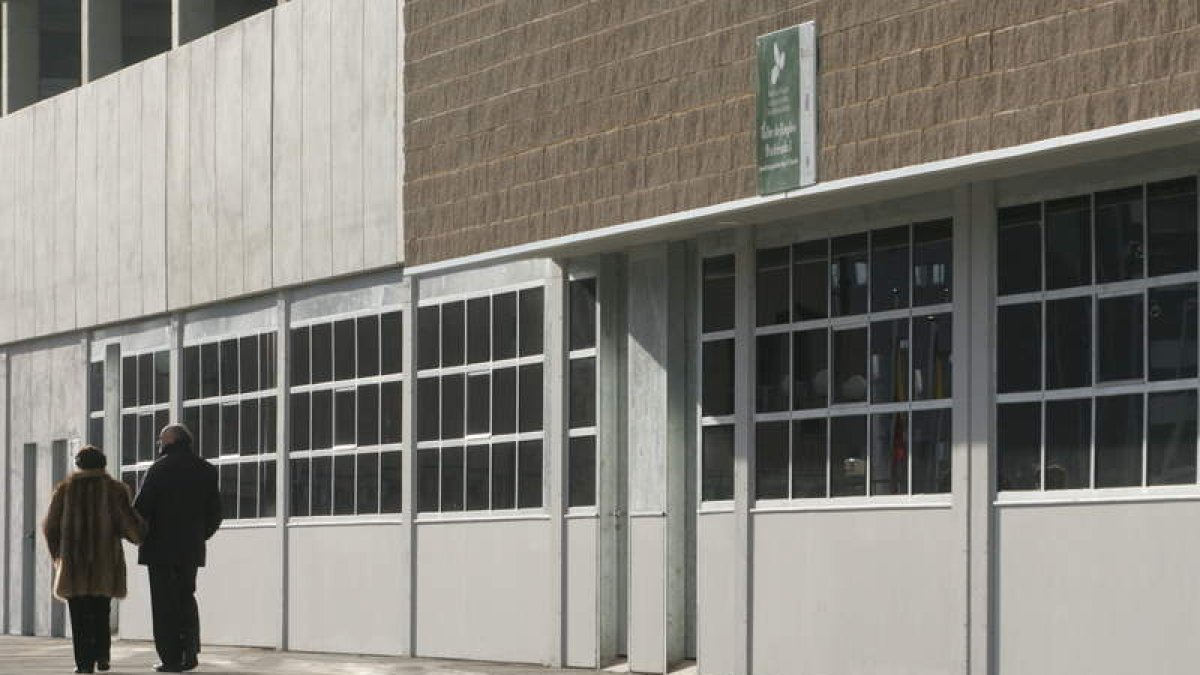 Cocemfe mantendrá servicios y plantilla en Ponferrada. L. DE LA MATA