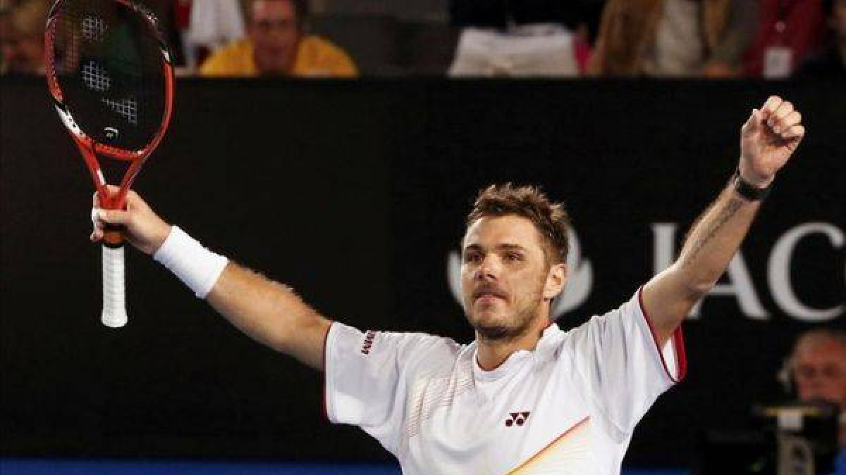 Wawrinka celebra el éxito conseguido ante Djokovic.