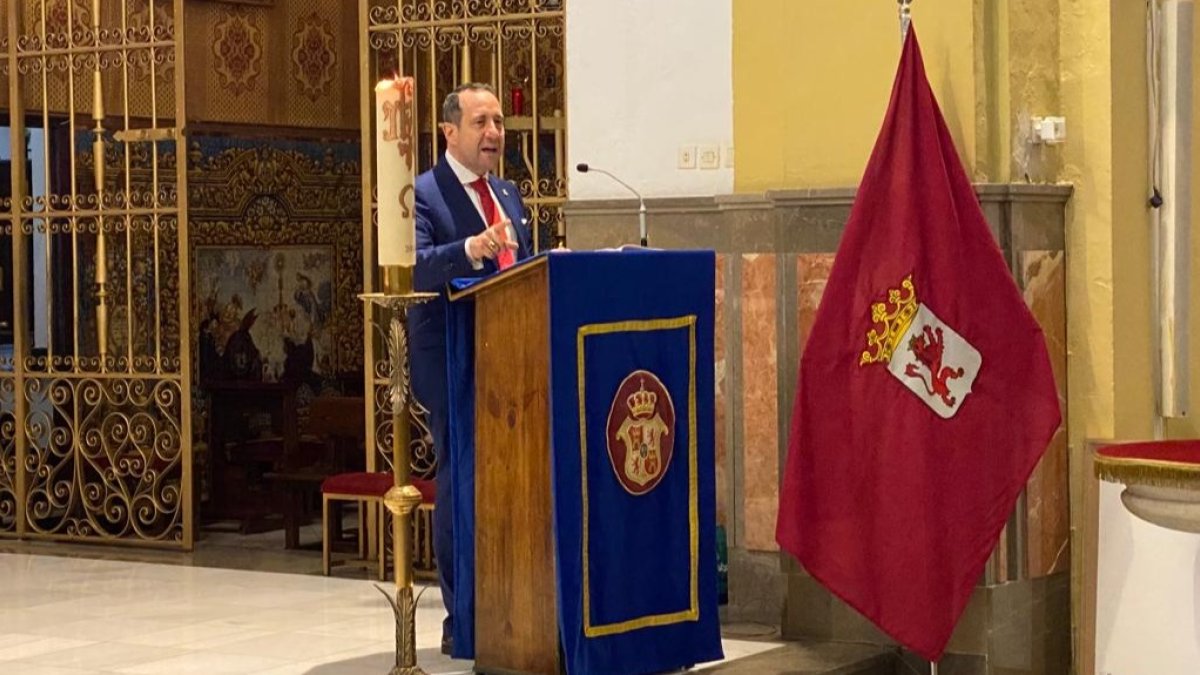 Ramón Prieto, durante el pregón en Sevilla. DL