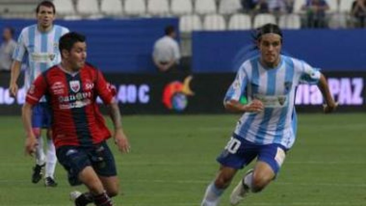 David González, con el dorsal 30 del Málaga CF, durante la Copa de la Paz.