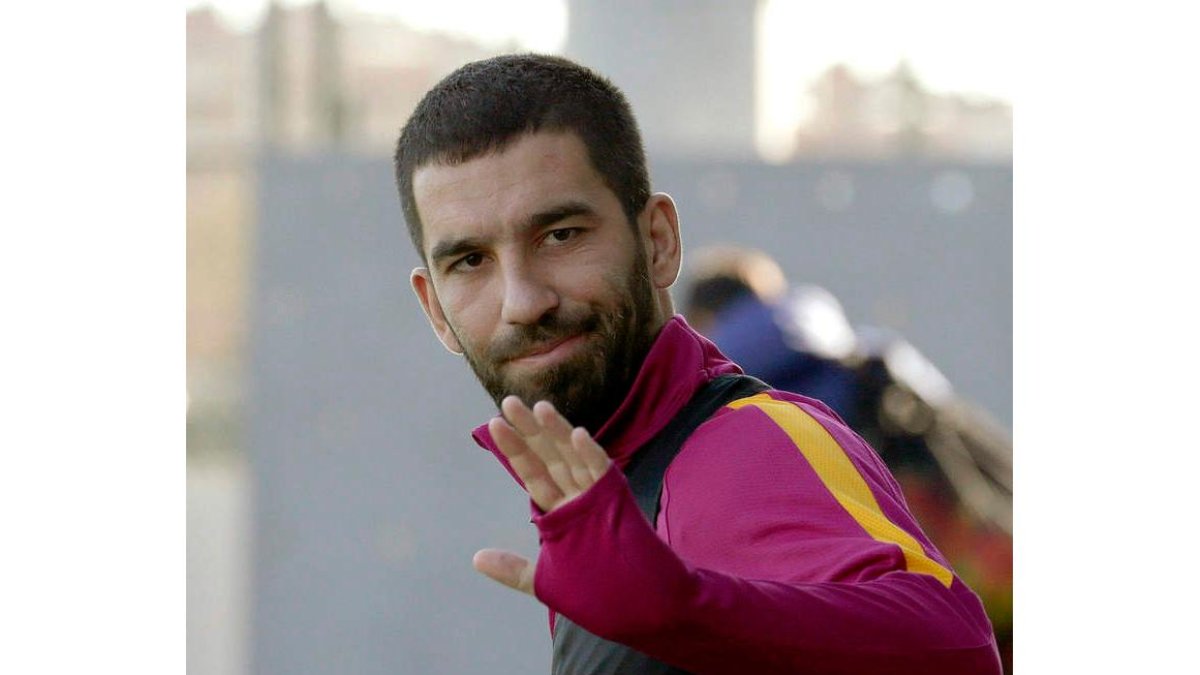 Turán no entrenó ayer por culpa de unas anginas.