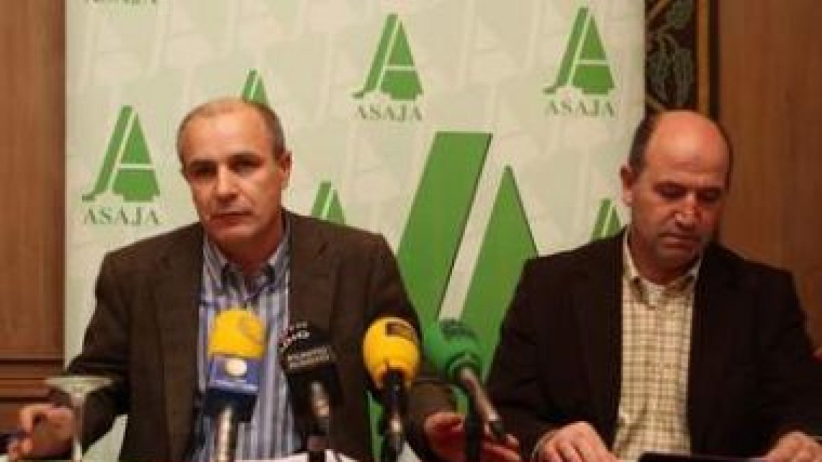 José Antonio Turrado y Marino Fernández, en la comparecencia para presentar el balance del año agrar