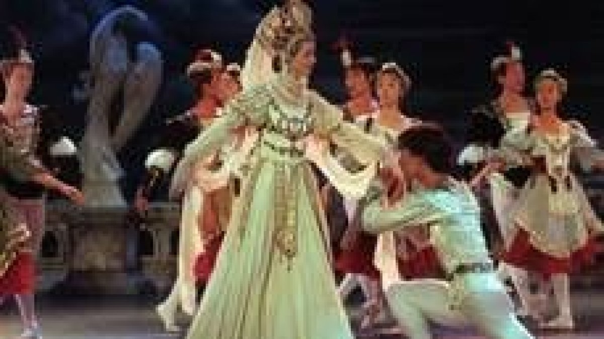 Imagen de una compañía coreana de danza semejante a la que actuará en Salamanca