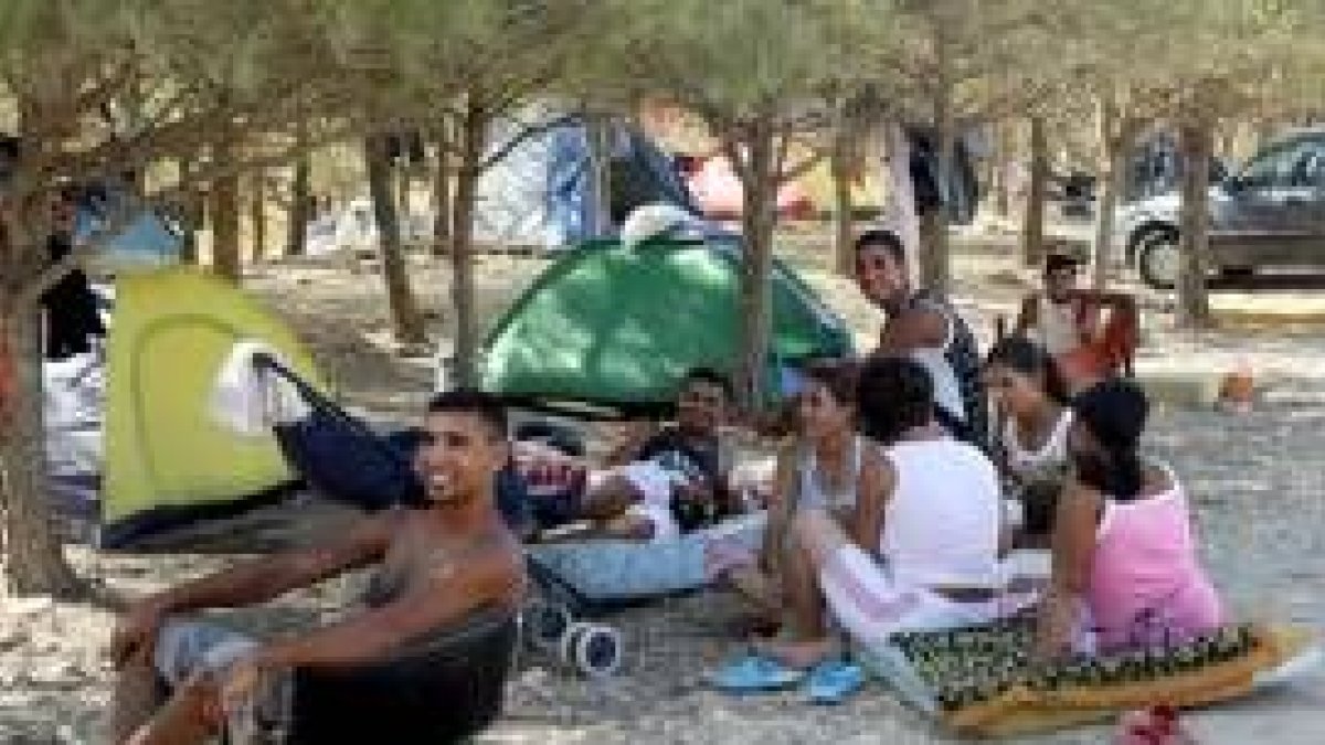 Los nuevos «vecinos» son de nacionalidad búlgara y rumana y desde el 1 de enero miembros de la UE