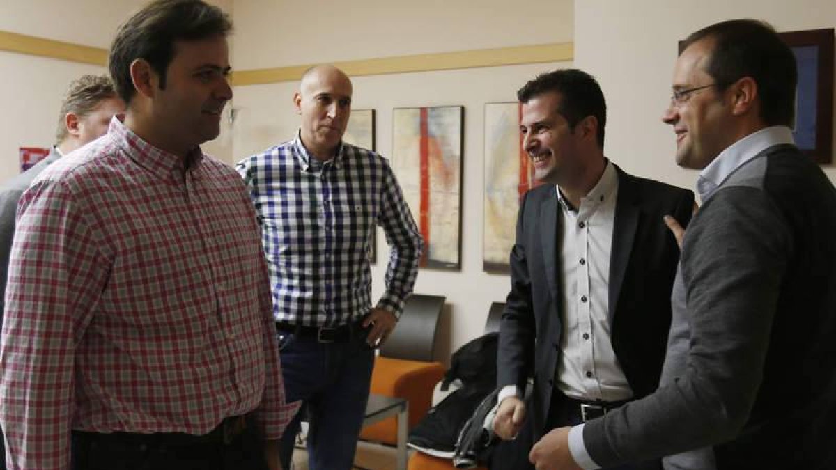 Tino Rodríguez, José Antonio Diez, Luis Tudanca, César Luena, ayer en León.