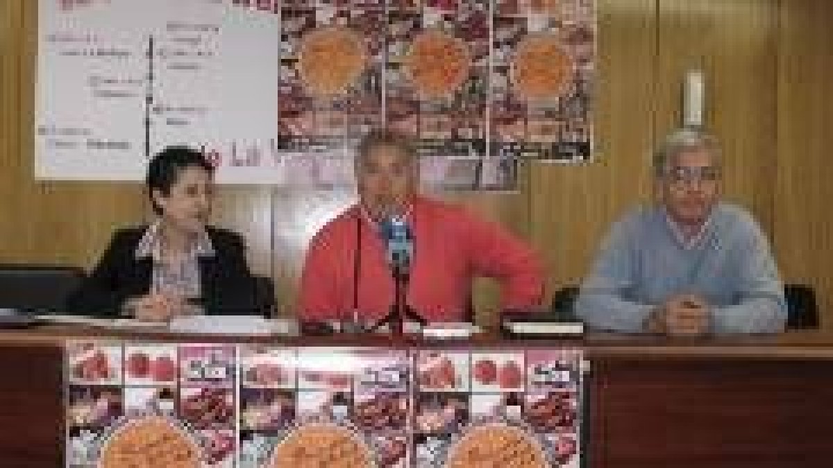 Ana Astorga, Ramiro Arredondas y José Luis de Vega presentaron la jornada