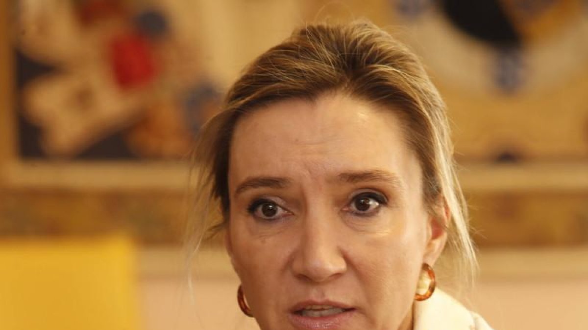 María Victoria Seco.