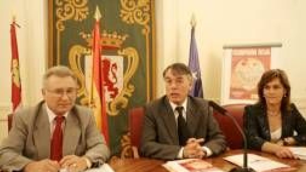 Martín Manceñido, Francisco Álvarez y María Teresa González