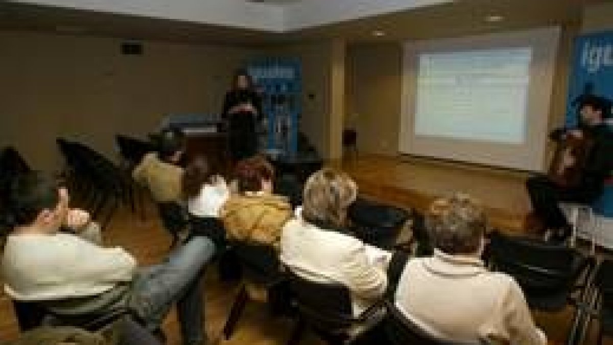 La primera de las funciones del programa Zeleste se desarrolló ayer por la tarde en Carracedelo