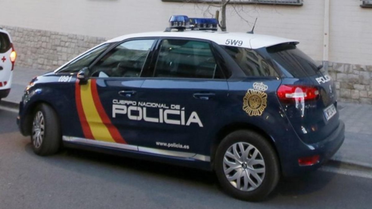 Coche patrulla de la Policía Nacional.