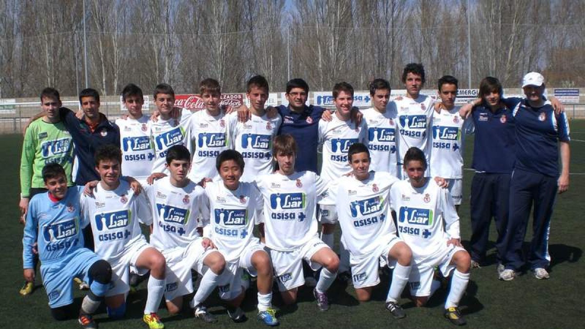 Formación del equipo de la Cultural, campeón de la 1.ª División Provincial Cadete.