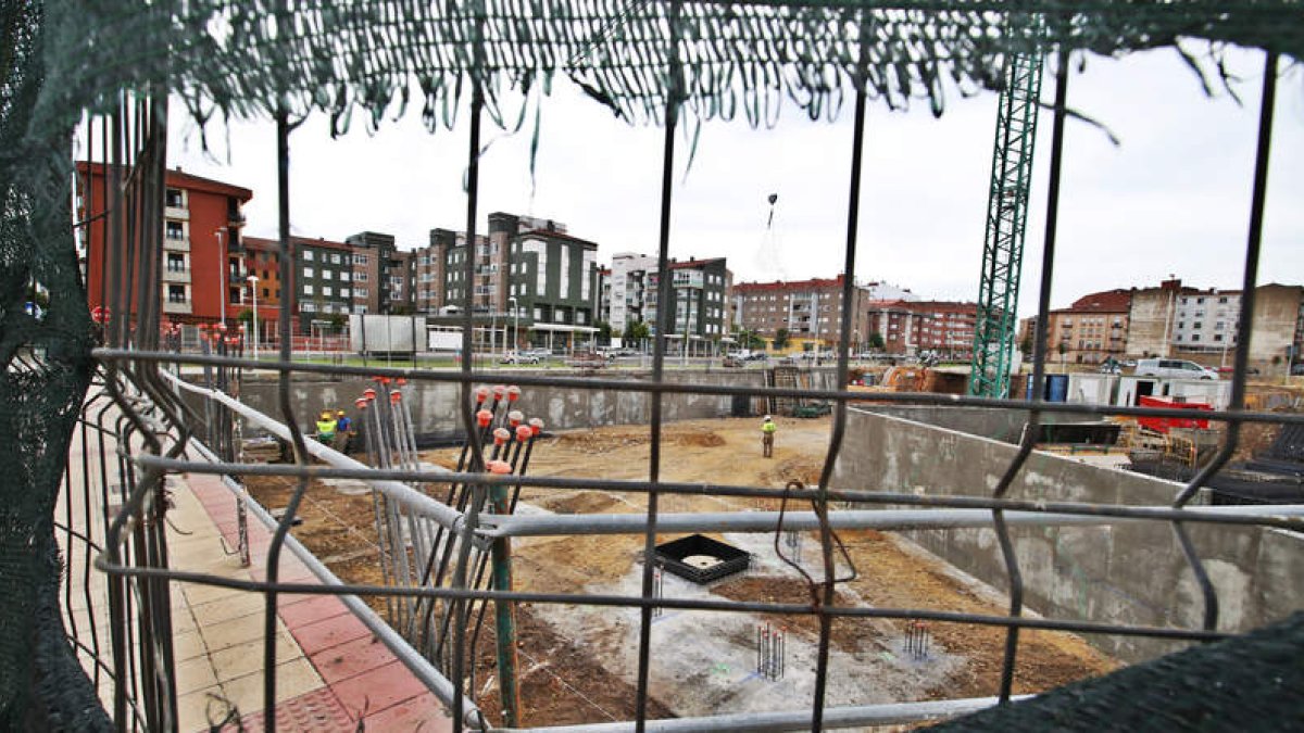 El pequeño sector que colinda con el de La Serna-La Granja, ubicado entre las rotondas de ambas zonas, comienza a despegar. RAMIRO