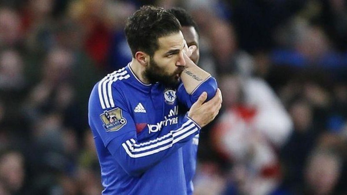 Cesc Fàbregas celebra un gol.