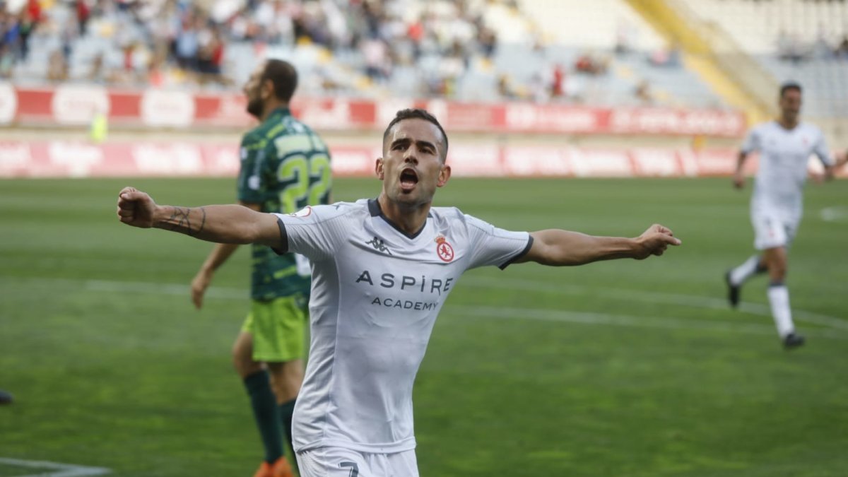 f0162712-2ca2-401e-8df4-091af240874e