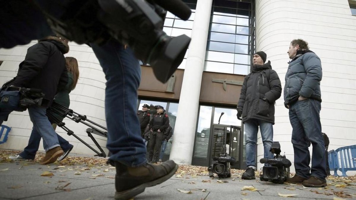 Medios de comunicacion, ante el Tribunal Superior de Justicia de Navarra.