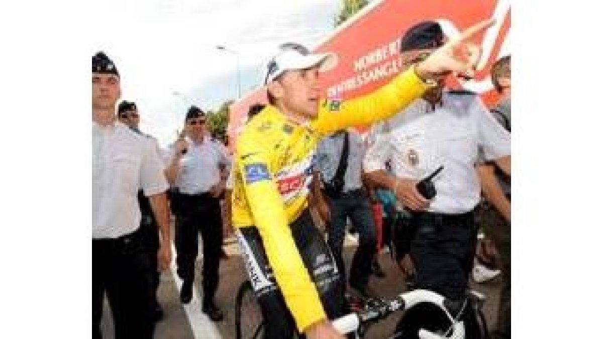 Carlos Sastre mantuvo las distancias con sus perseguidores